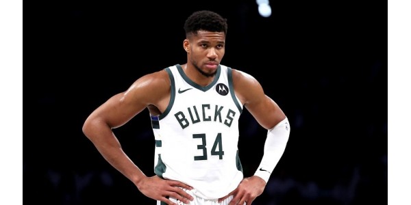 Milwaukee Bucksi postupno su ponovno padali na dno lige Milwaukee Bucksi postupno su ponovno padali na dno lige